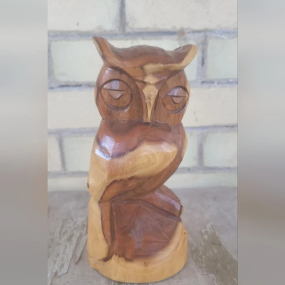 Vintage Owl Carving - Picture 2 of 7